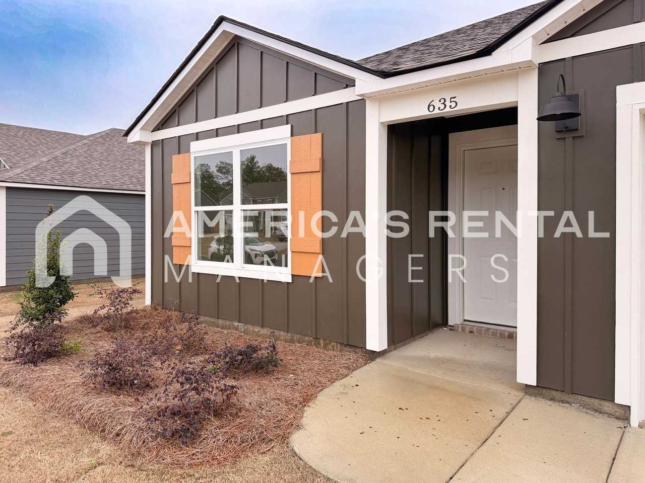 635 Saddlewood Ln - Photo 3 of 22