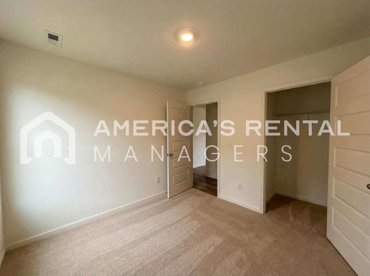 635 Saddlewood Ln - Photo 5 of 22