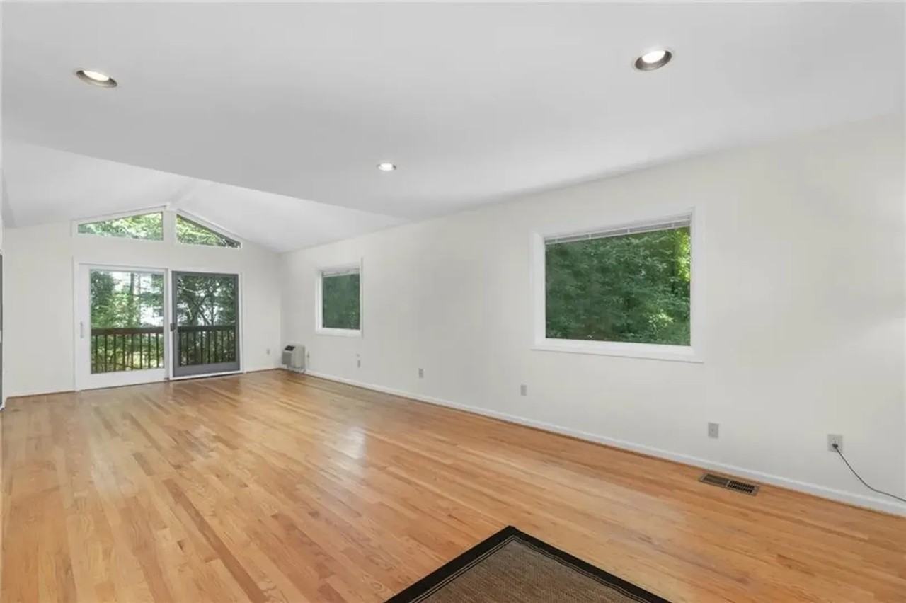 1102 Rogeretta Dr Ne - Photo 6 of 50