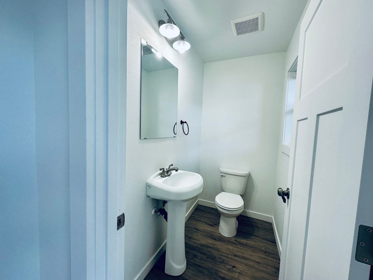 2603 Sw Pickford St #102 - Photo 5 of 15