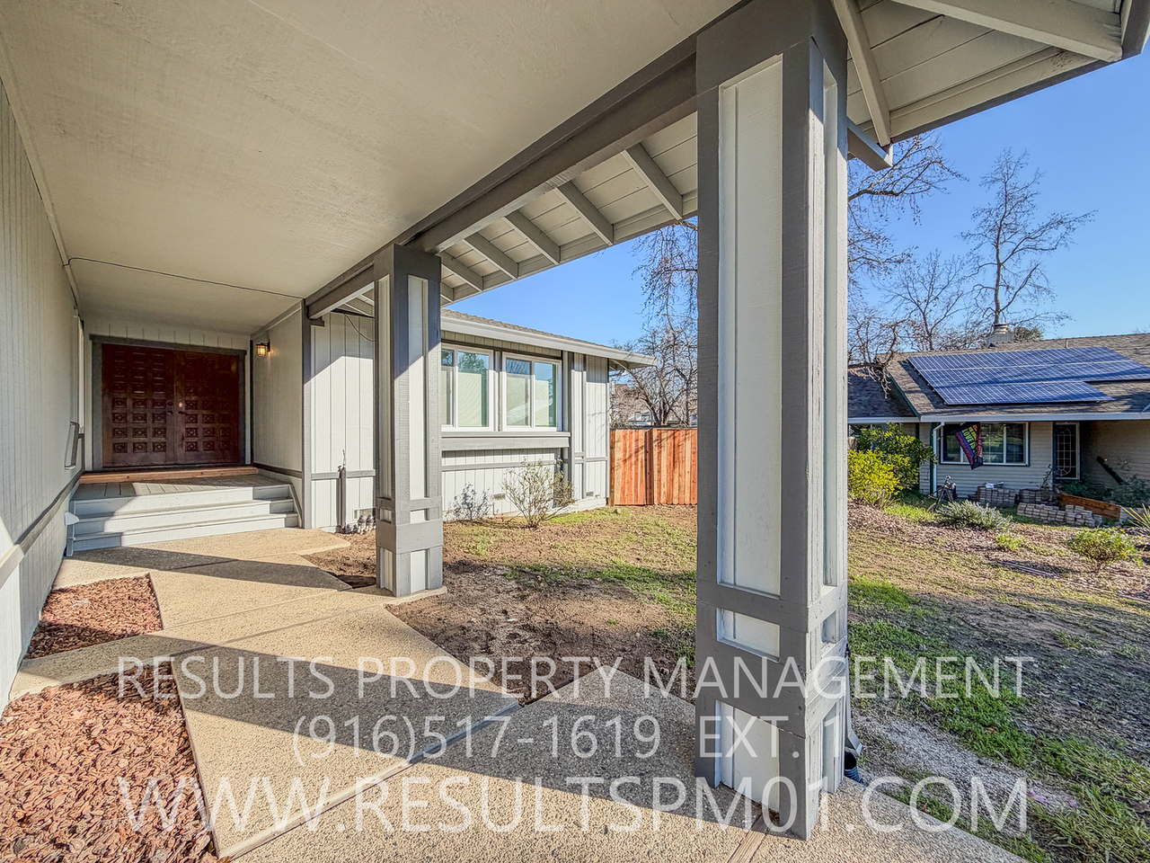 5825 Dew Ct - Photo 3 of 36