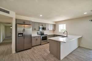 featured image of 507 E Riviera Dr