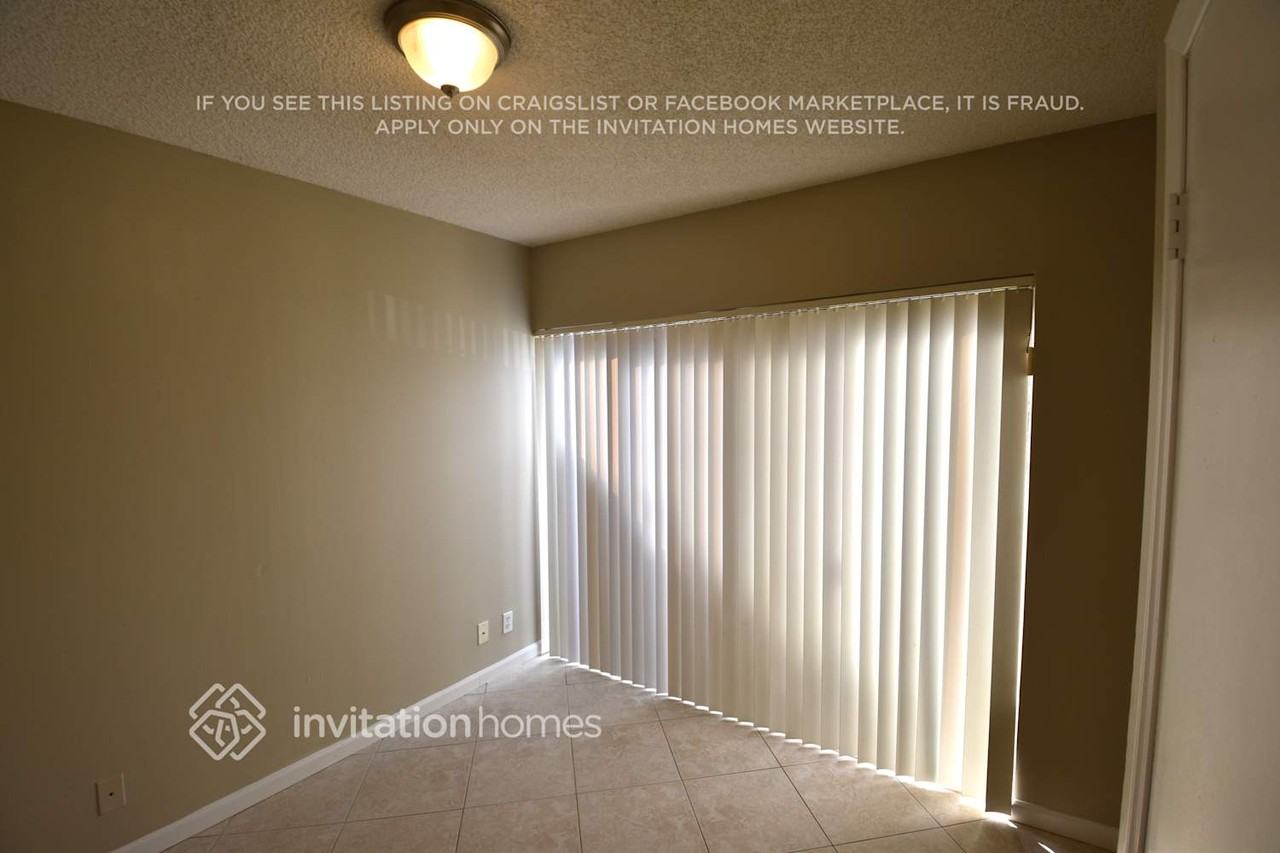 4430 Sw 70th Ter - Photo 6 of 16