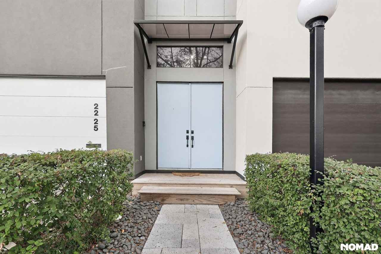 2225 Hopkins St - Photo 3 of 34