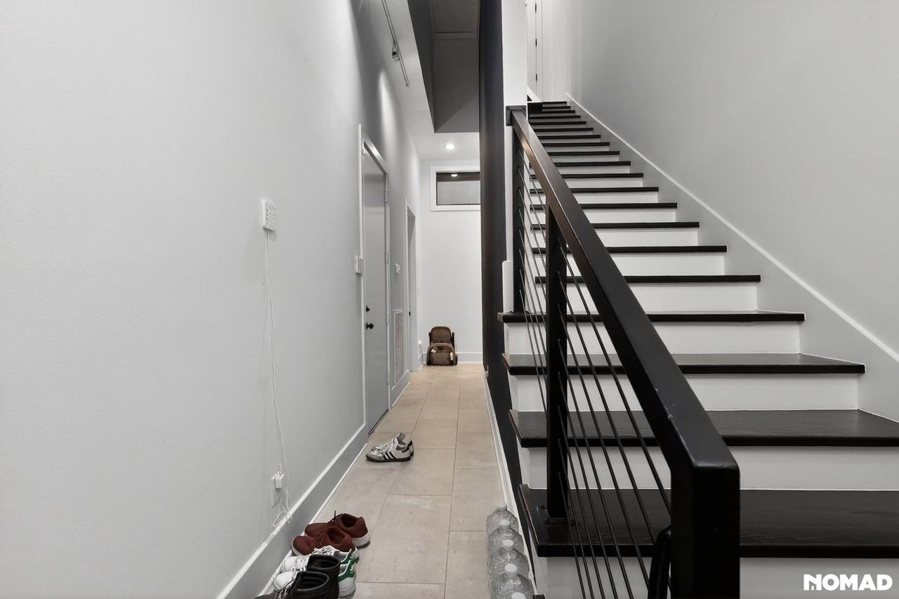 2225 Hopkins St - Photo 4 of 34