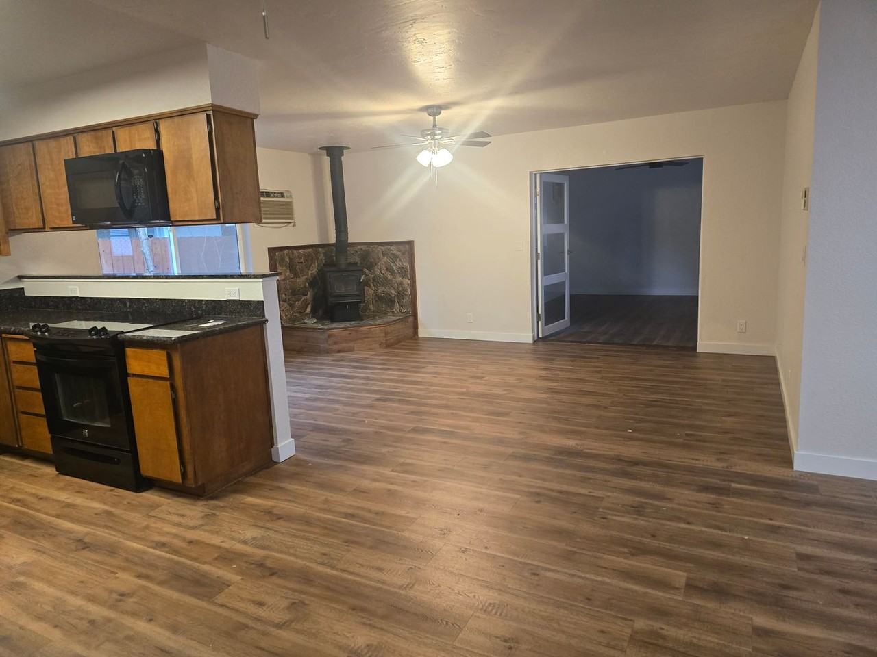 1202 Sw Viola Dr - Photo 4 of 16