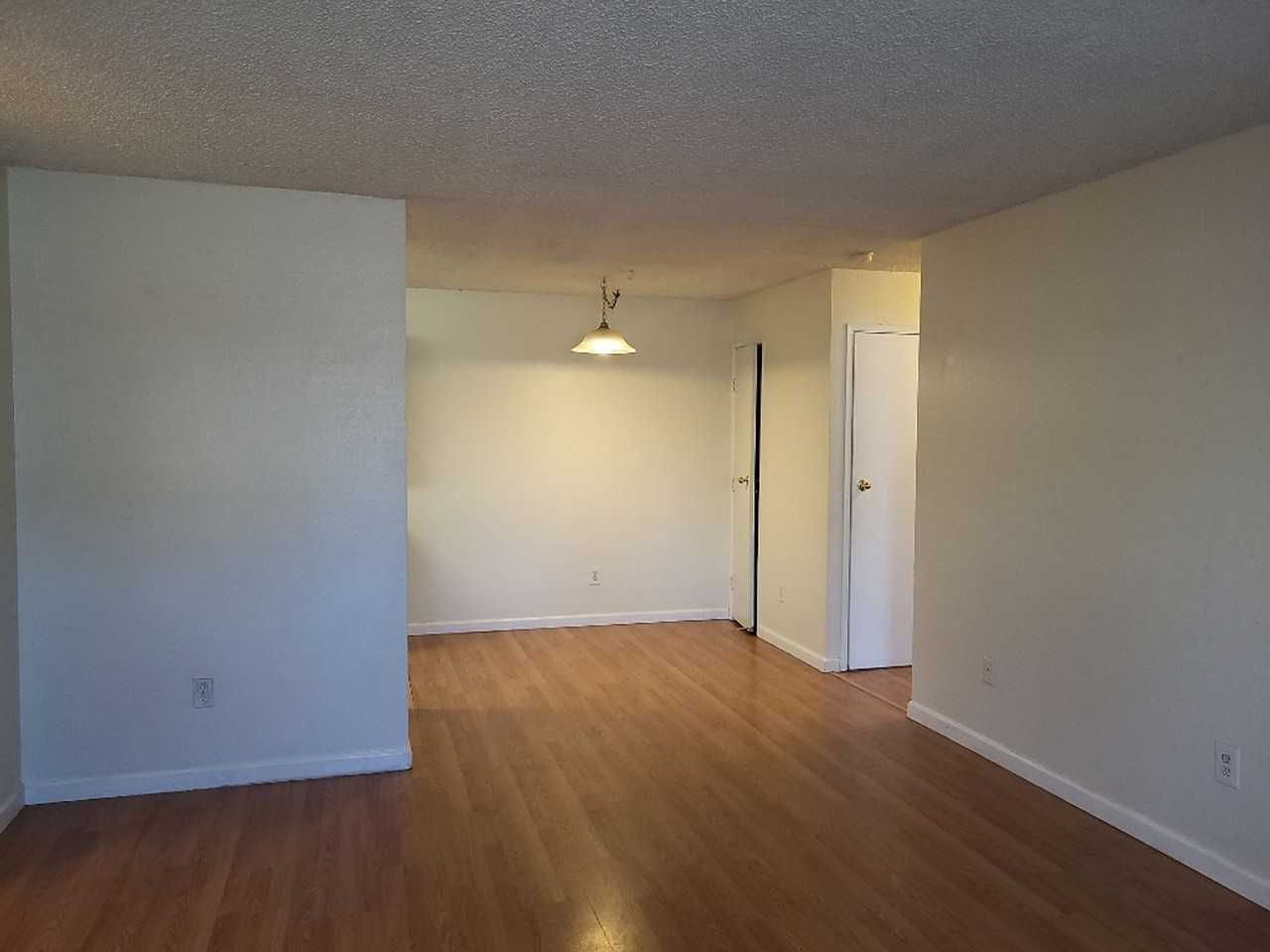 2410 Tripp Dr #17 - Photo 6 of 16