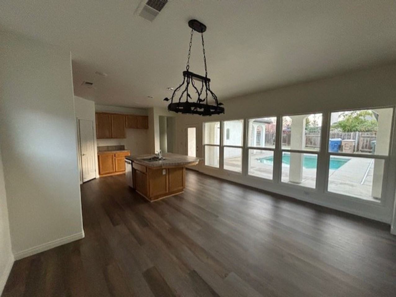 10205 Malaguena Ct - Photo 5 of 19