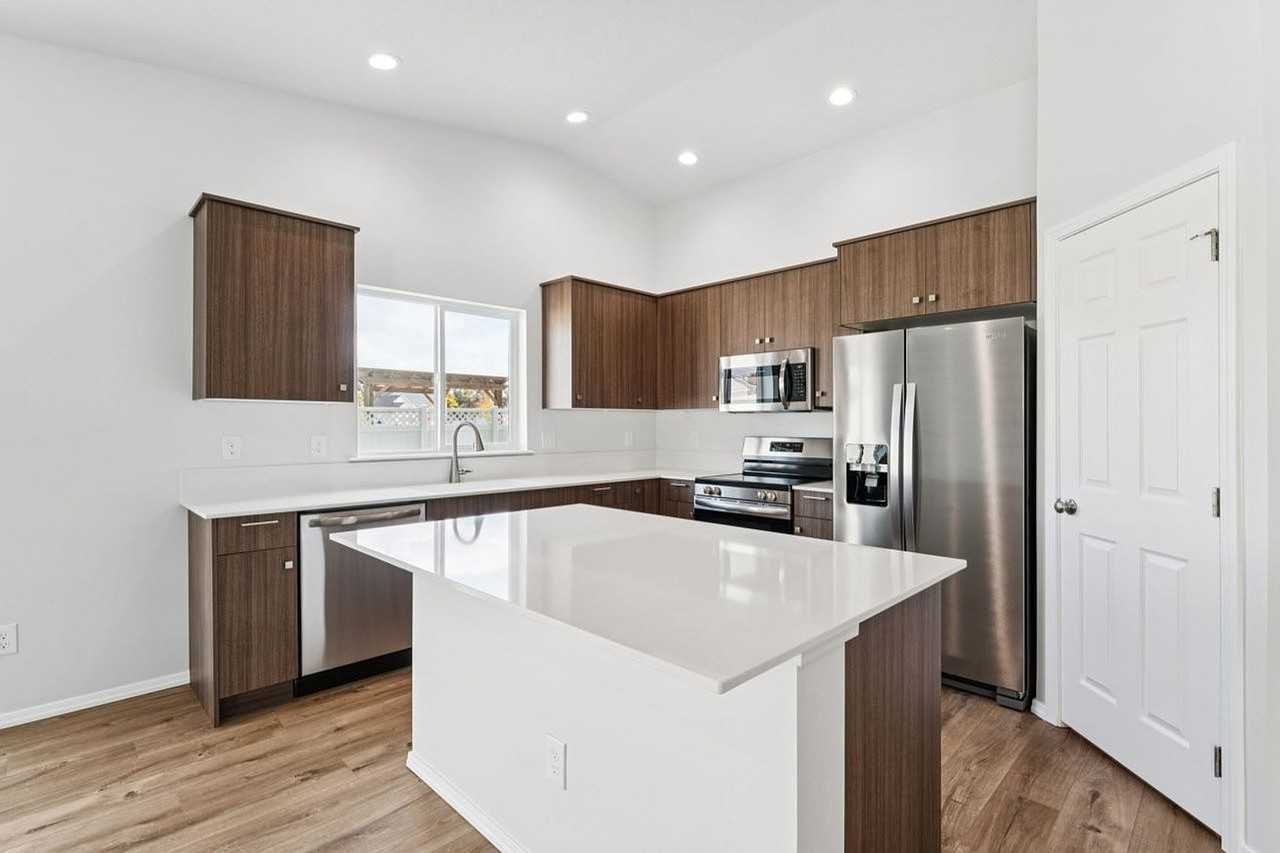 216 Idalou Way - Photo 4 of 21