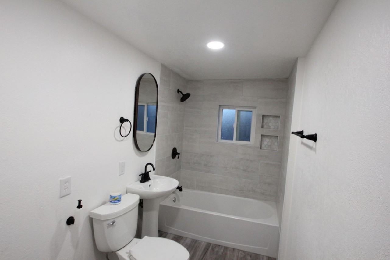 1414 Griegos Rd Nw - Photo 6 of 12