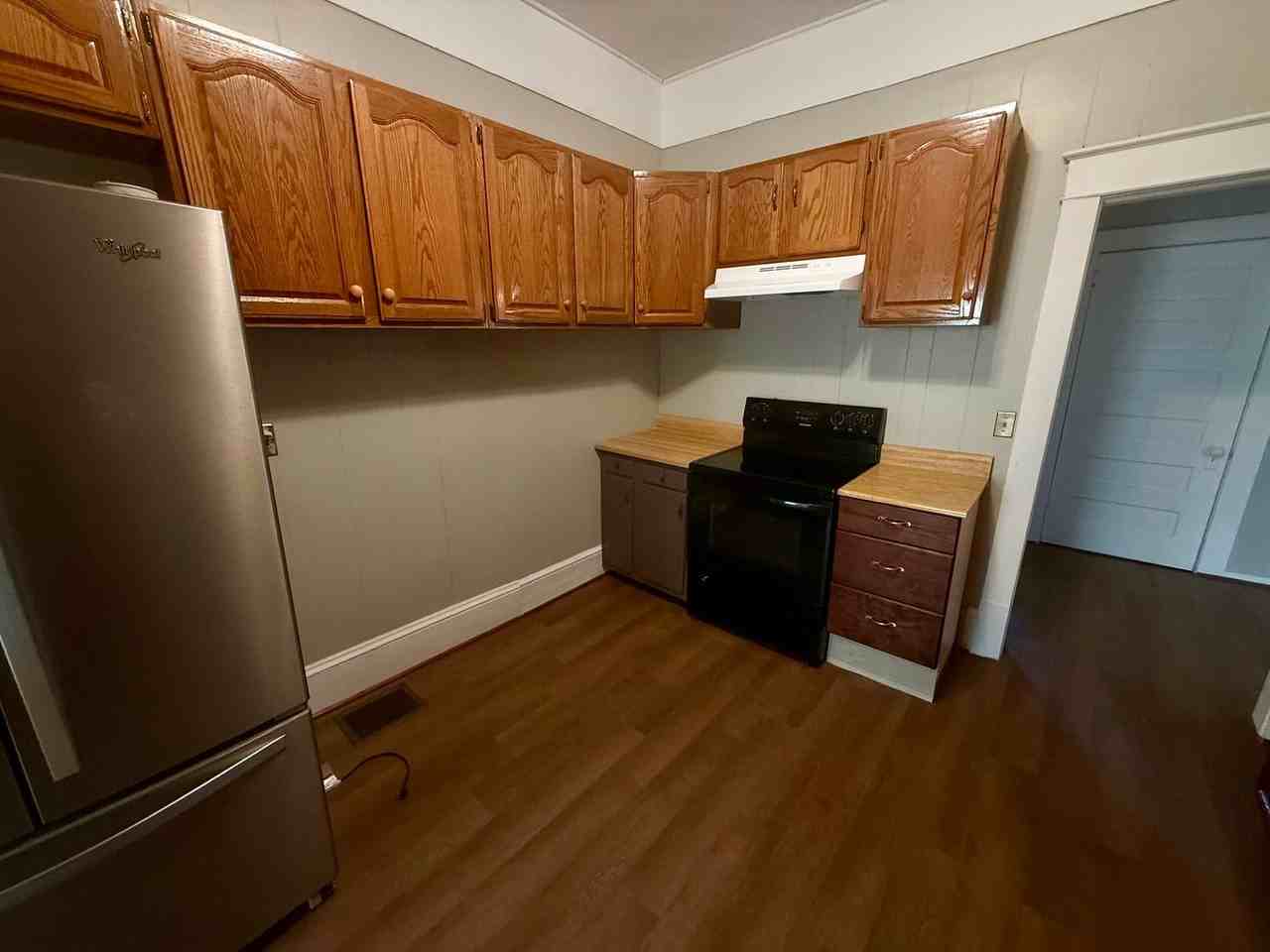 1167 Bloomingdale Pike - Photo 7 of 18