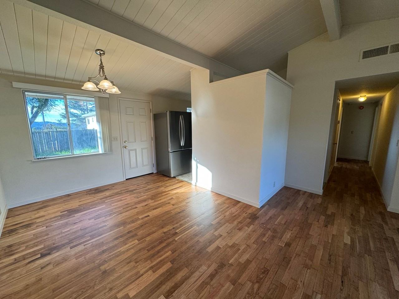 1115 Isabelle Ct - Photo 6 of 22