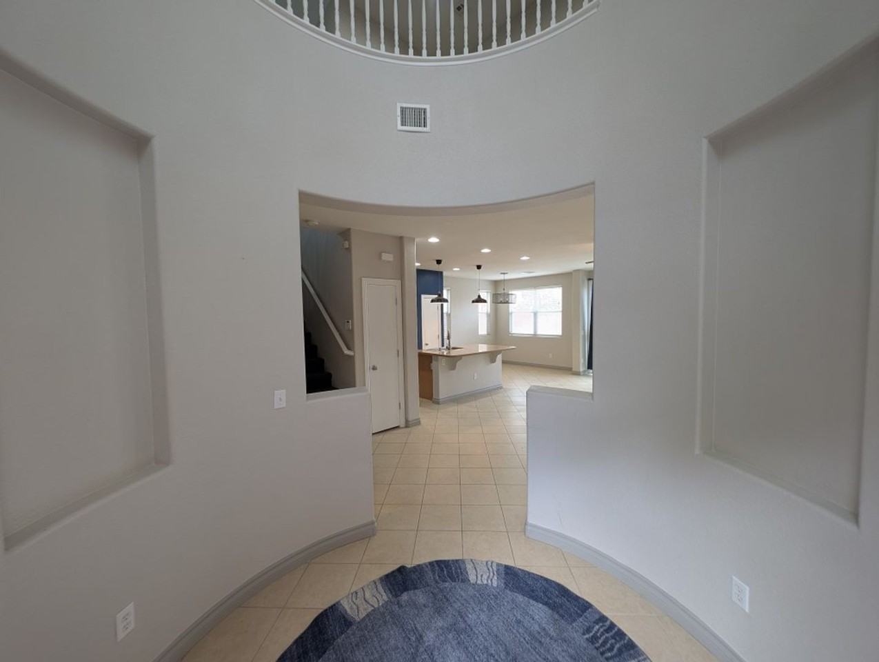 7550 Morisset Ave - Photo 3 of 24