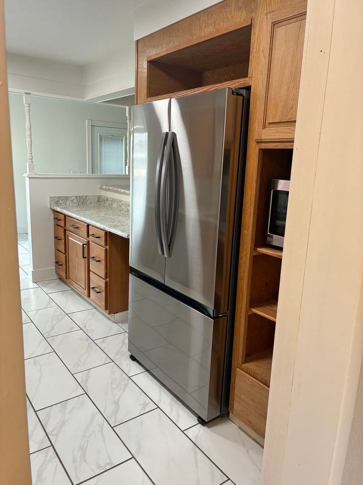 1164 Woodrow Ln - Photo 3 of 23