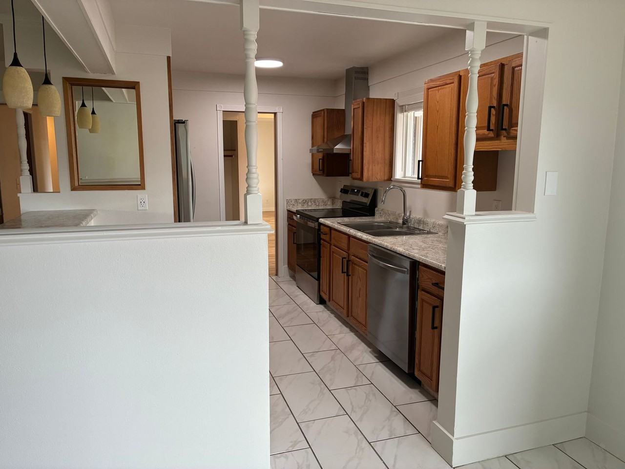 1164 Woodrow Ln - Photo 6 of 23