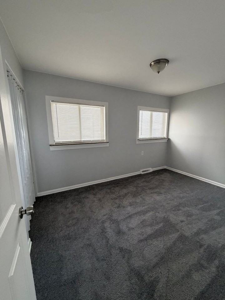 11099 Lozier Ave - Photo 6 of 11