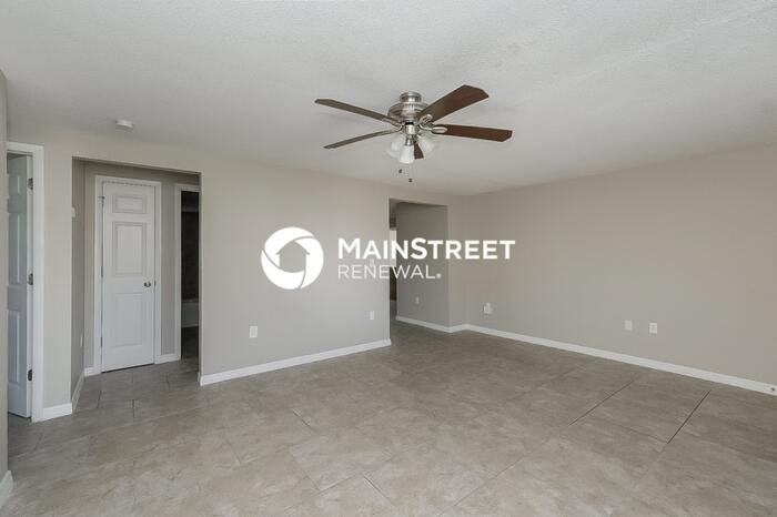 7538 Mako Dr - Photo 3 of 17