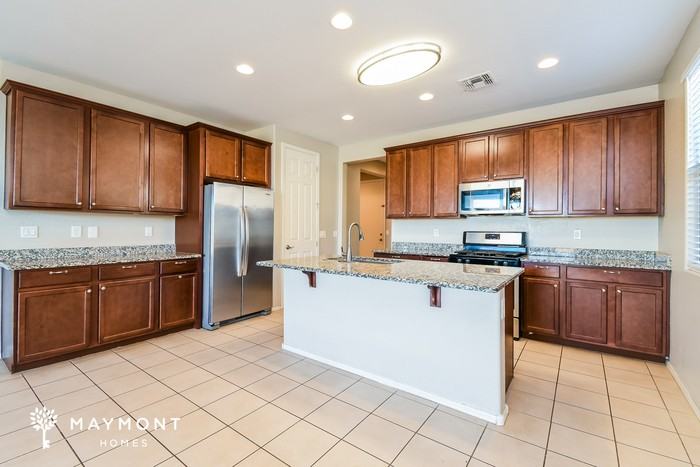 4404 W Federal Way - Photo 5 of 12