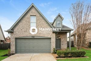 featured image of 7122 Queens Crown Ct