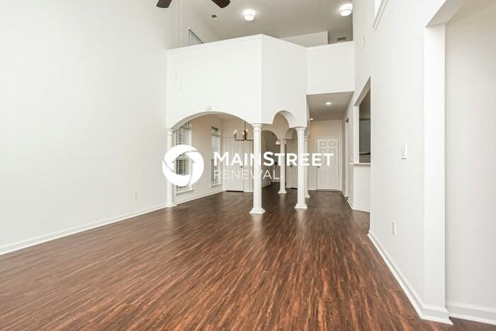 7122 Queens Crown Ct - Photo 2 of 17