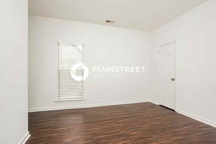 7122 Queens Crown Ct - Photo 7 of 17