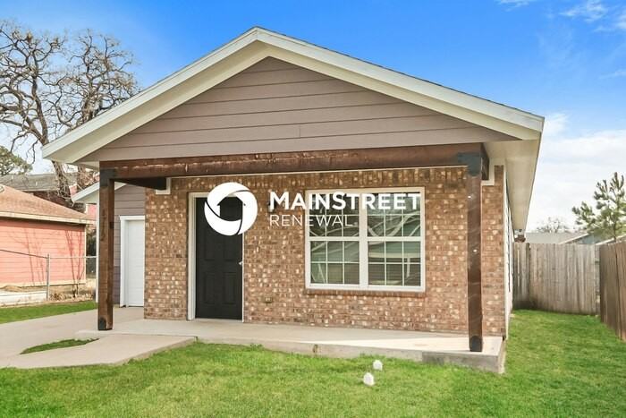 4712 Stokes St - Photo 2 of 17