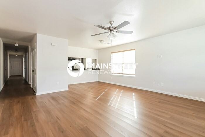 4712 Stokes St - Photo 6 of 17