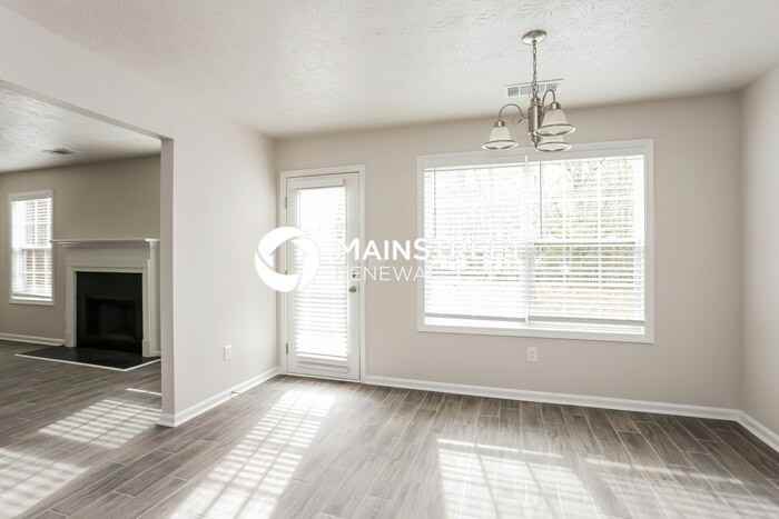 210 Makenna Dr - Photo 5 of 18