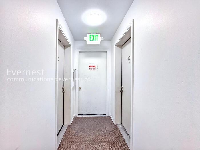 9520 1st Ave Ne #C301 - Photo 6 of 28