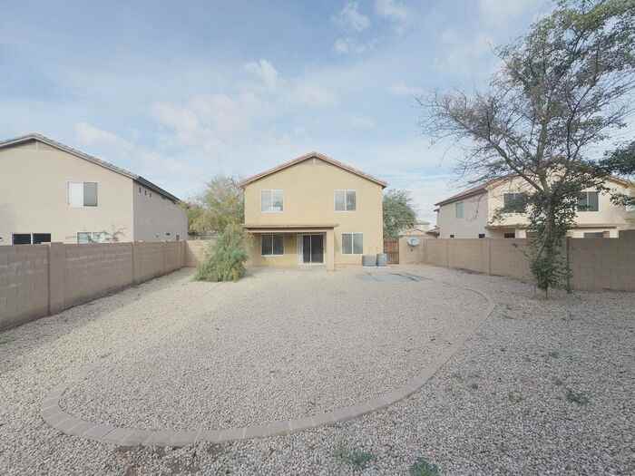 31555 N Cactus Dr - Photo 6 of 43