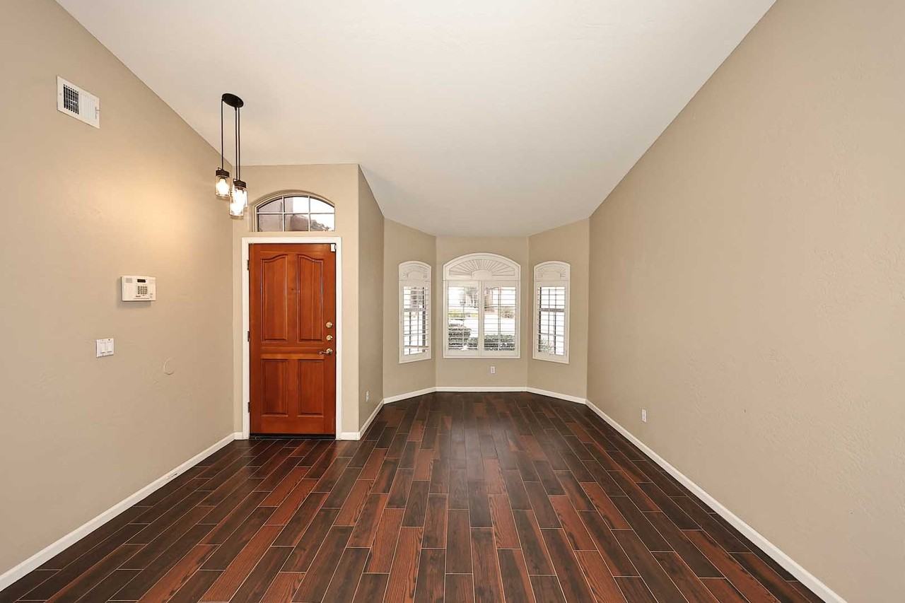 4591 W Oakland St #1 - Photo 2 of 11