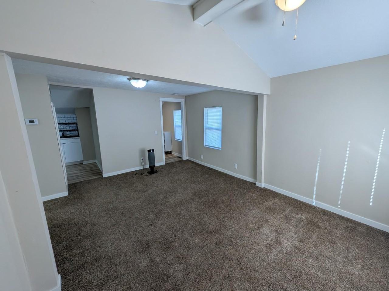 324 N 10th St - Photo 3 of 20