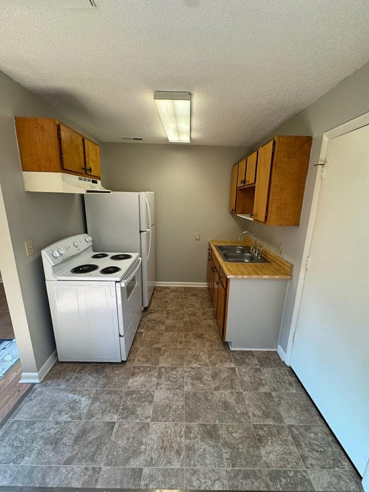 310 N Austin Springs Rd #2 - Photo 4 of 8