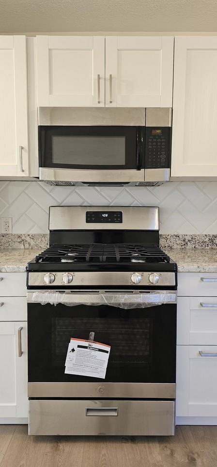 521 13th St Nw #B - Photo 4 of 20