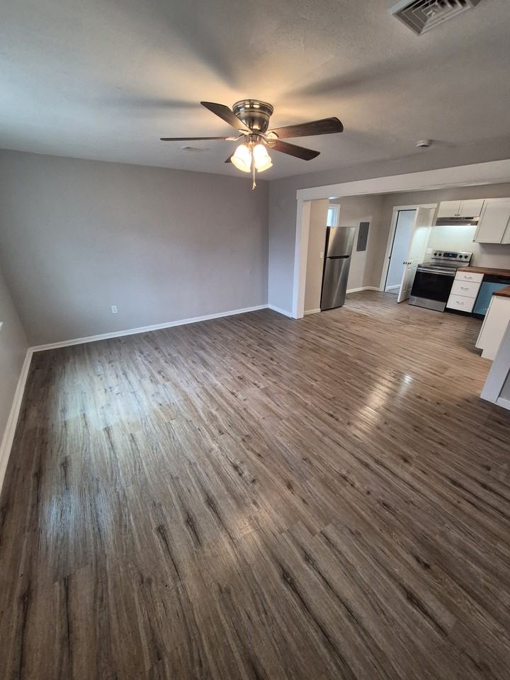 658 Virginia Ave #NA - Photo 2 of 14