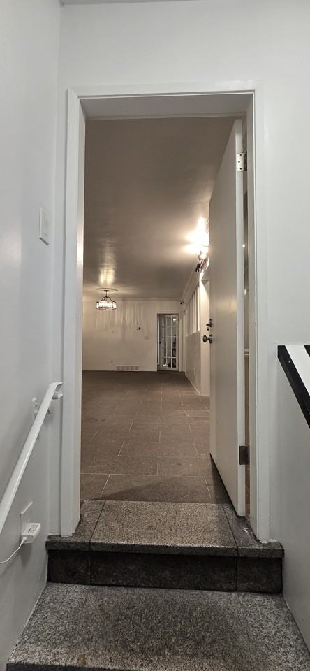 722 Sperling Avenue - Photo 3 of 16