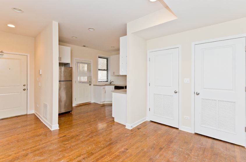 N Wolcott Ave & W Leland Ave - Photo 2 of 23