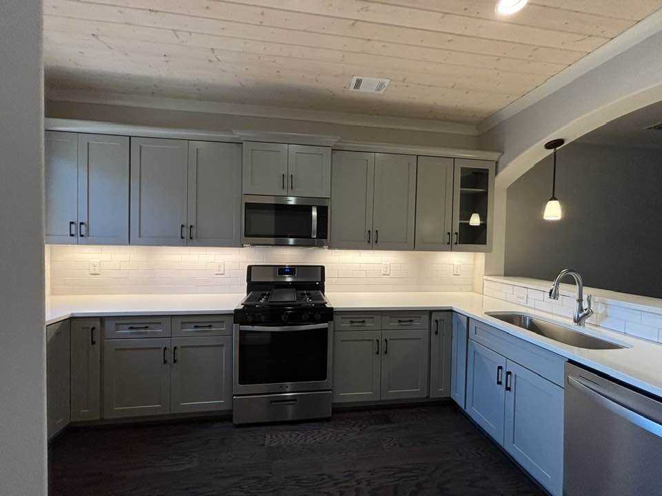 999 Lennox Blvd - Photo 2 of 41