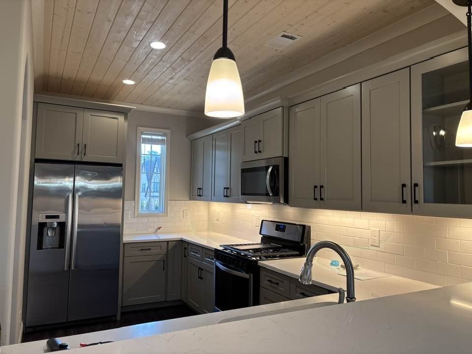 999 Lennox Blvd - Photo 4 of 41