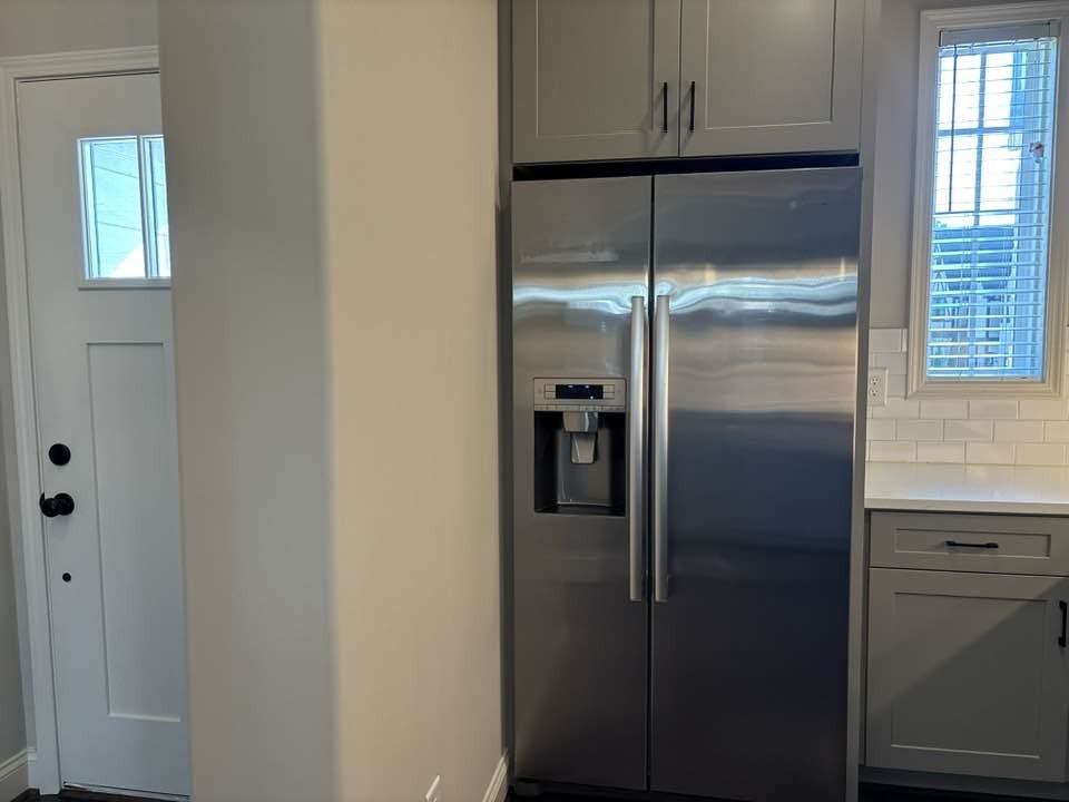 999 Lennox Blvd - Photo 5 of 41