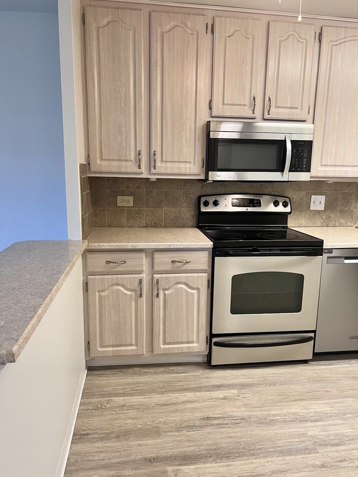 9655 E Center Ave #1 - Photo 7 of 27