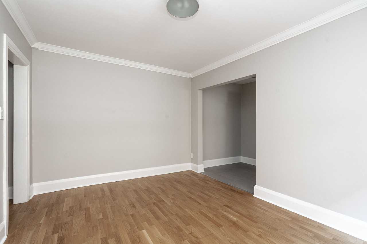 143 - 145 Arlington Avenue - Photo 4 of 44