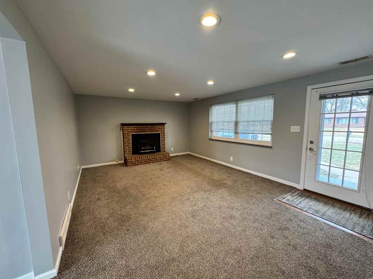 202 Furbee Dr E #1 - Photo 3 of 10