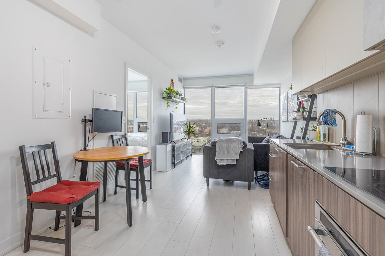 19 Western Battery Road #1918, - Photo 4 of 8