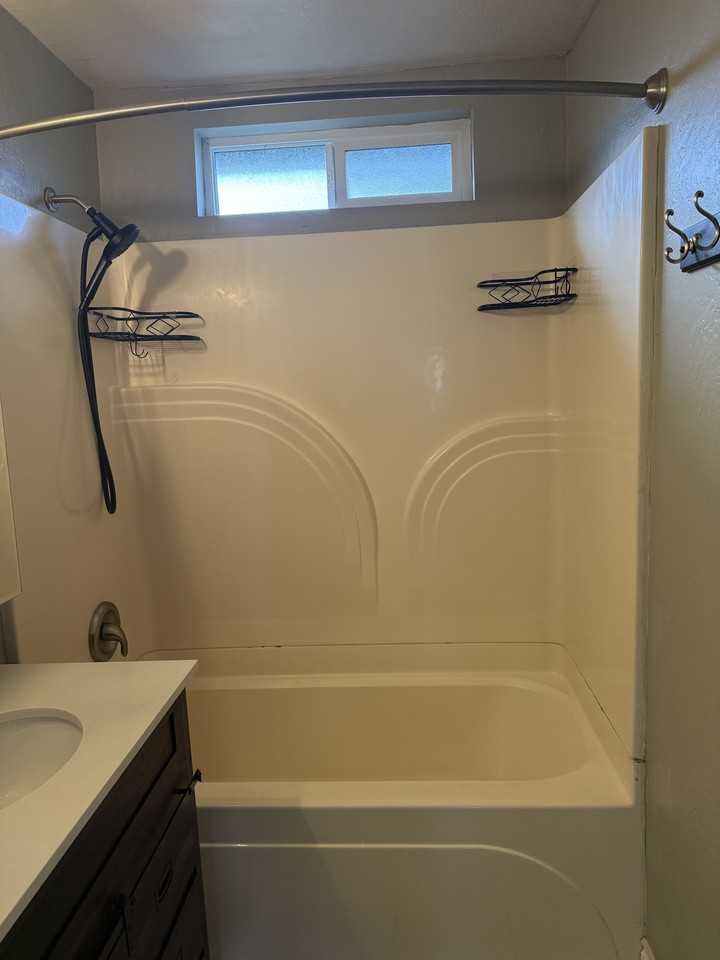 447 N 5th St #1 - Photo 5 of 13