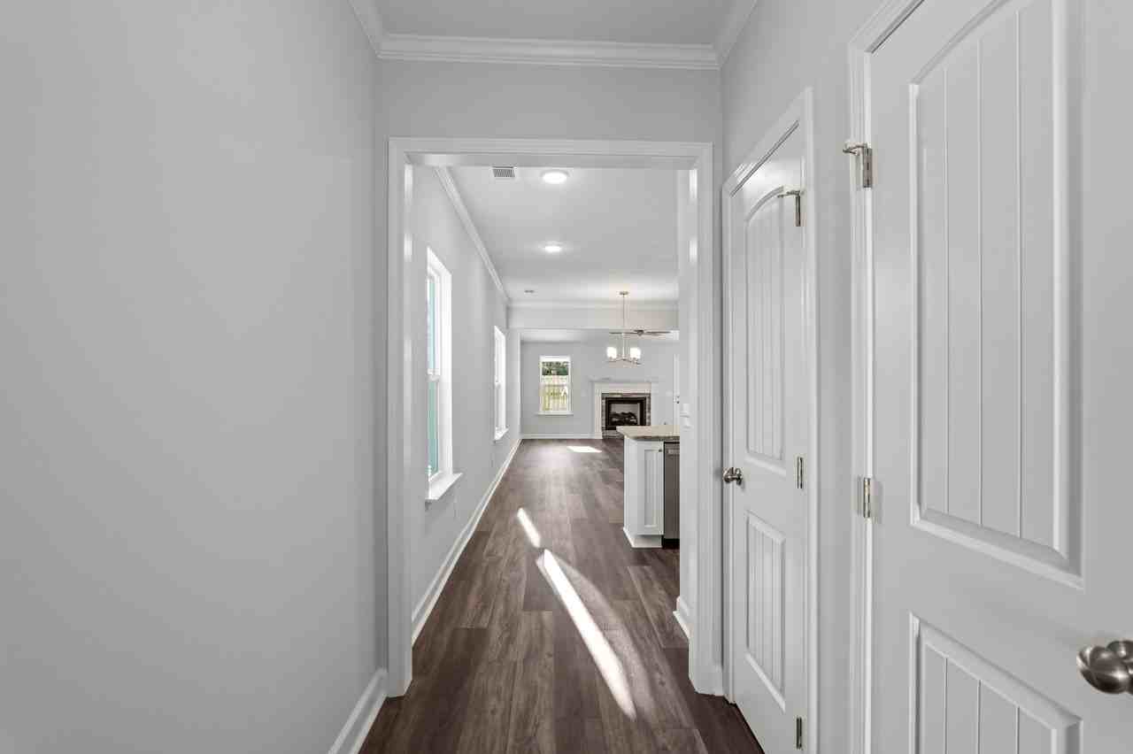 p297 8164 Snelling Drive #1 - Photo 4 of 24