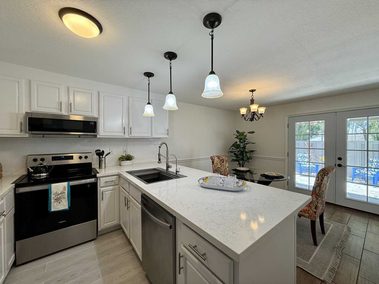 94-1010 Anania Cir #85 - Photo 3 of 9