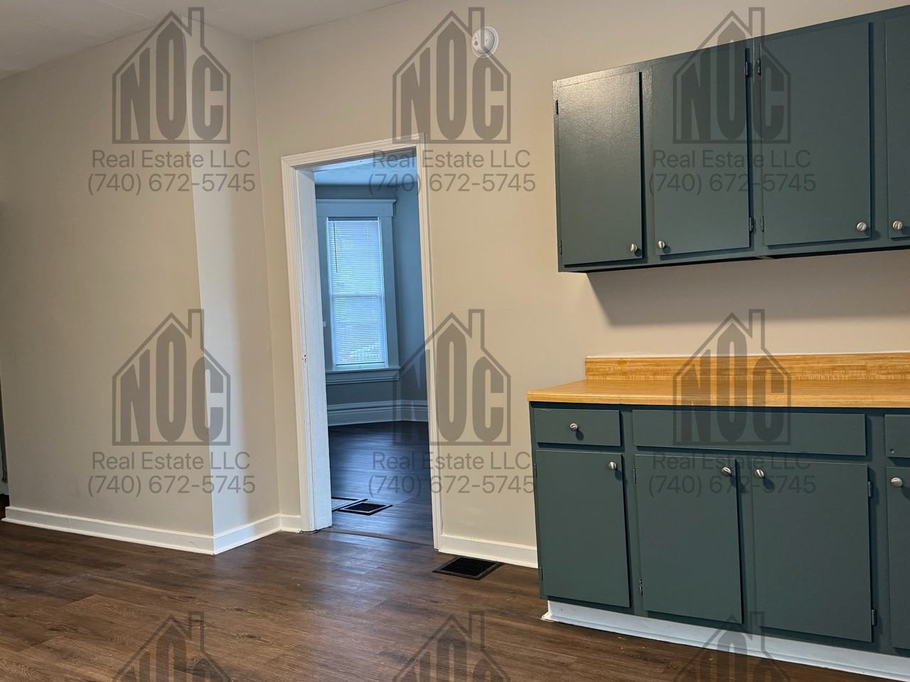 160 1/2 Lake St #160 - Photo 4 of 14