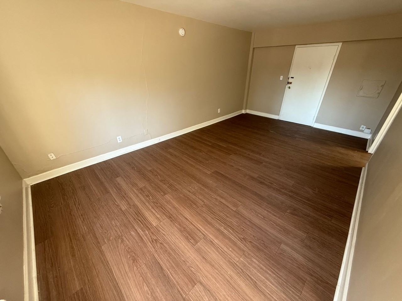 Sixteen53 Prospect Avenue - Photo 4 of 12