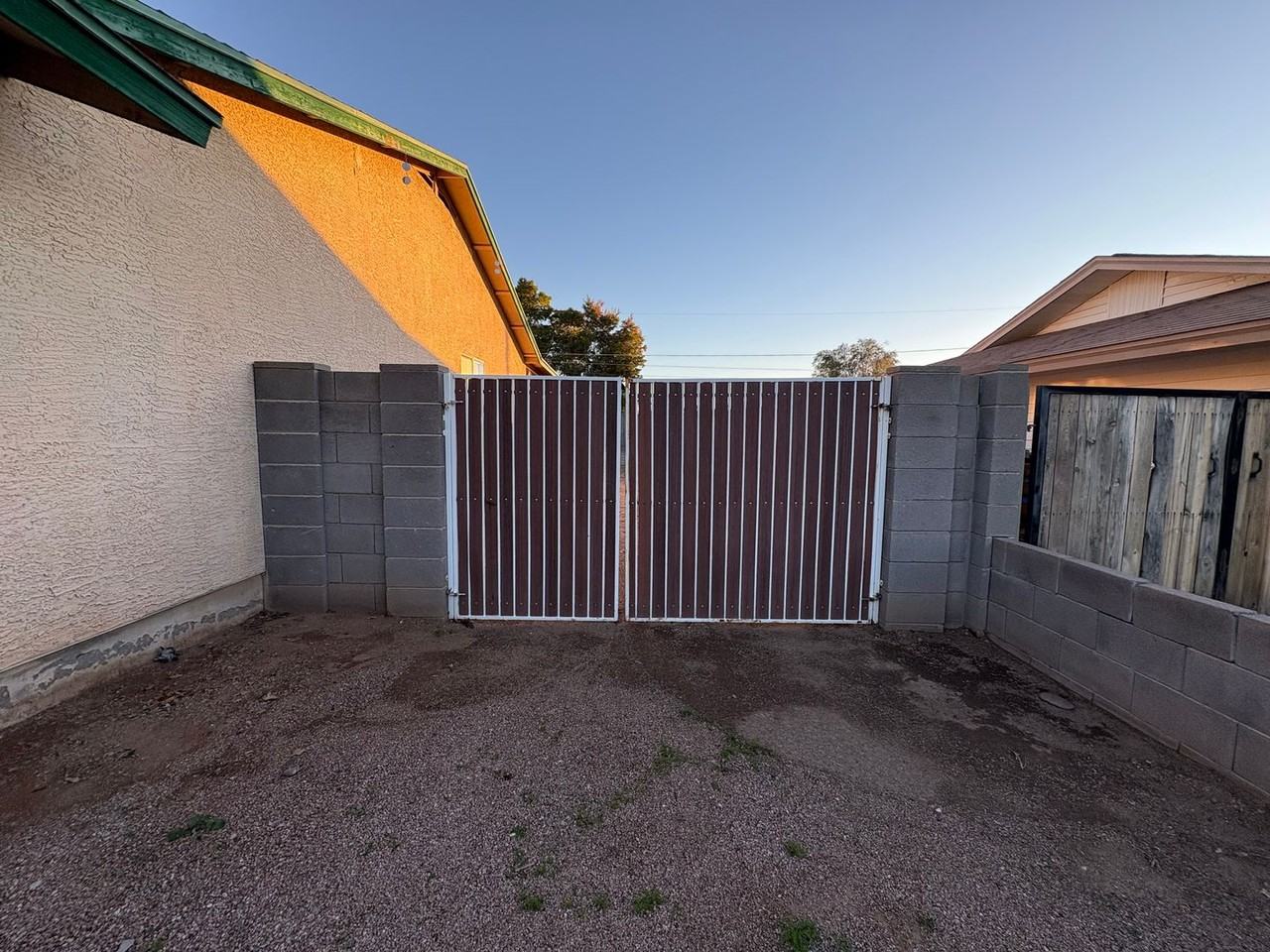 551 W 21st Ave - Photo 4 of 22